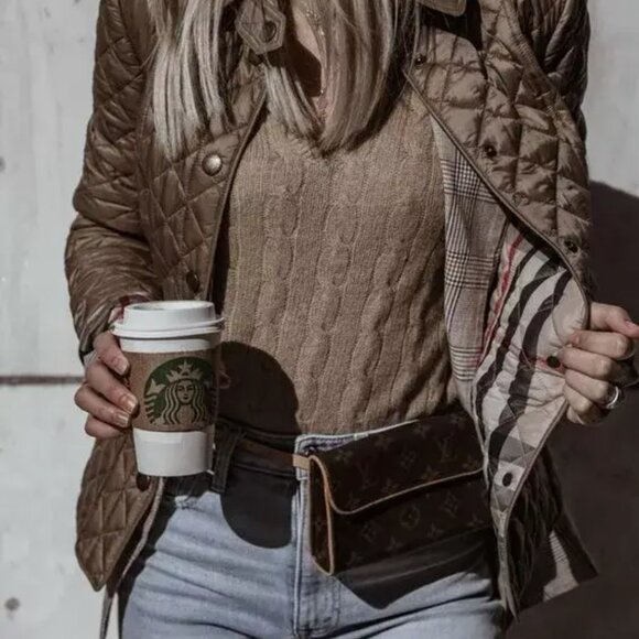 Burberry Quilted Jacket "EUC" - Picture 16 of 16